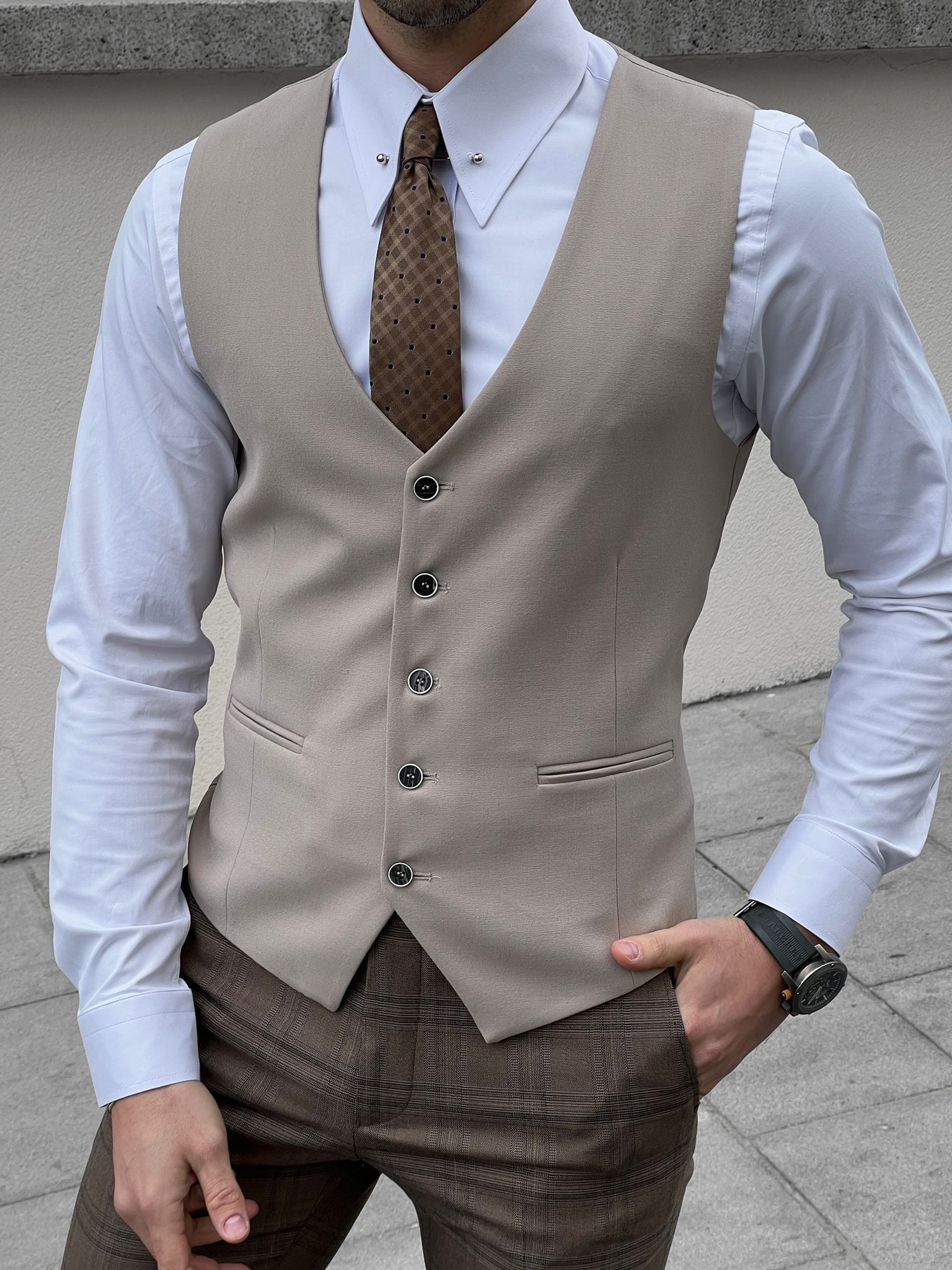 aesido Men's Vest Single Breasted Business Casual V Neck Waistcoat